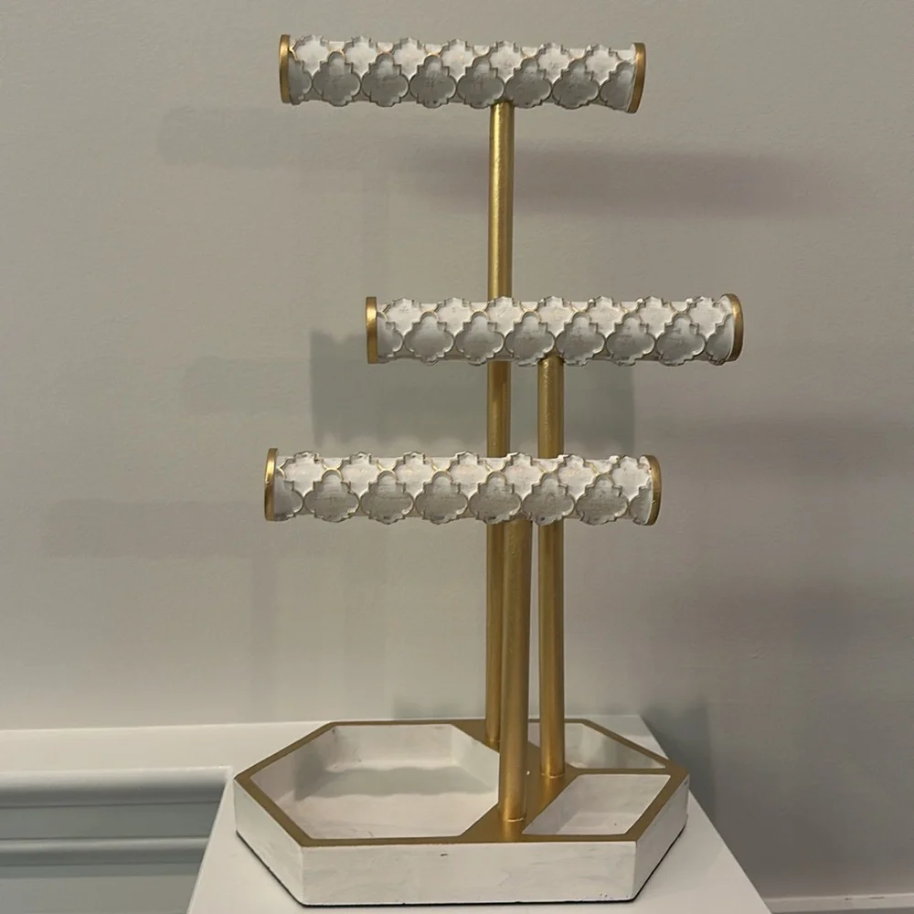 Three Tier Wooden Necklace Bracelet Display Stand Jewelry Holder Organizer - Picture 2 of 4